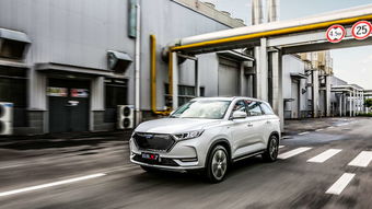 北京車展探秘 吳佩與胡津瑞攜手解讀保時(shí)捷911 GT3 RS與新能源汽車新浪潮